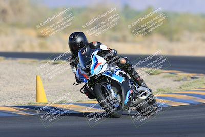 media/May-14-2023-SoCal Trackdays (Sun) [[024eb53b40]]/Turn 7 (740am)/